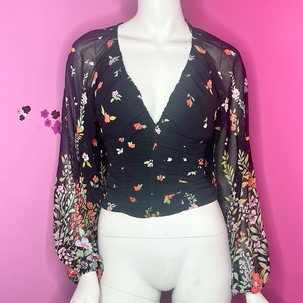 Free People beautiful black floral blouse S & XS